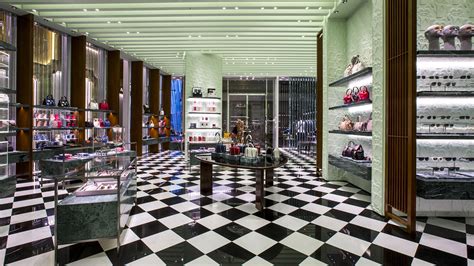 Prada opens a new shop in Bangkok